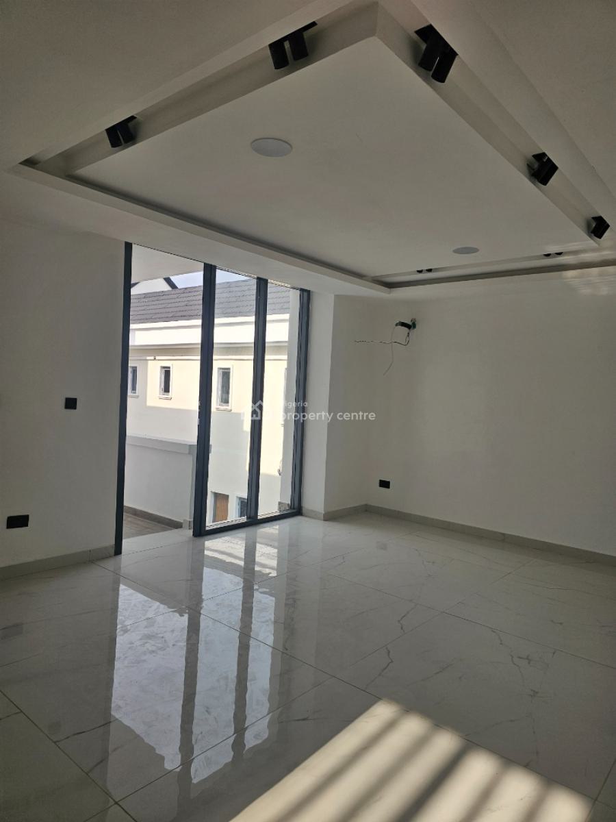 5 Bedrooms Semi Detached Duplex with Bq, Cowrri Creek Estate Ikate Lekki, Ikate Elegushi, Lekki, Lagos, Semi-detached Duplex for Sale