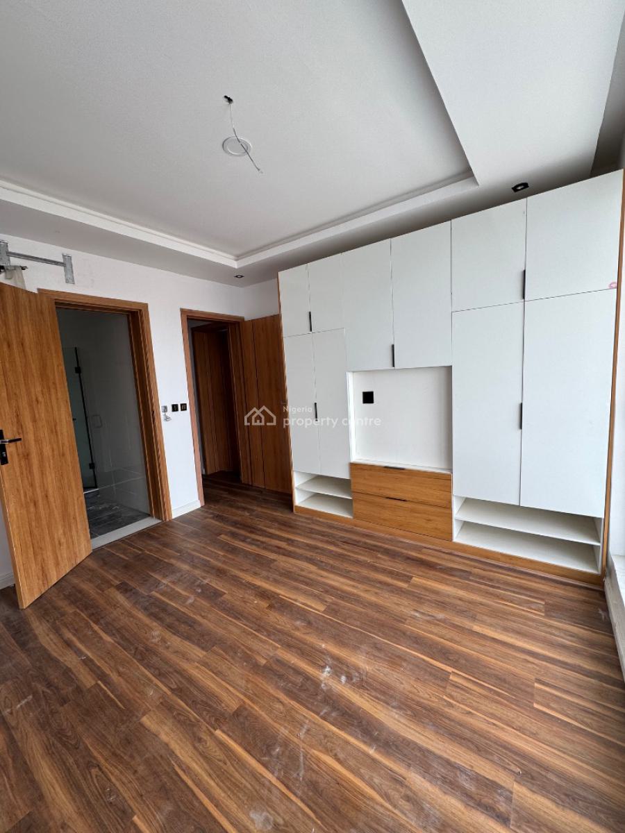 𝐖𝐄𝐋𝐋 𝐌𝐀𝐈𝐍𝐓𝐀𝐈𝐍𝐄𝐃 2 𝐁𝐄𝐃𝐑𝐎𝐎𝐌 𝐀𝐏𝐀𝐑𝐓𝐌𝐄𝐍𝐓, Ikate, Lekki, Lagos, Flat / Apartment for Rent