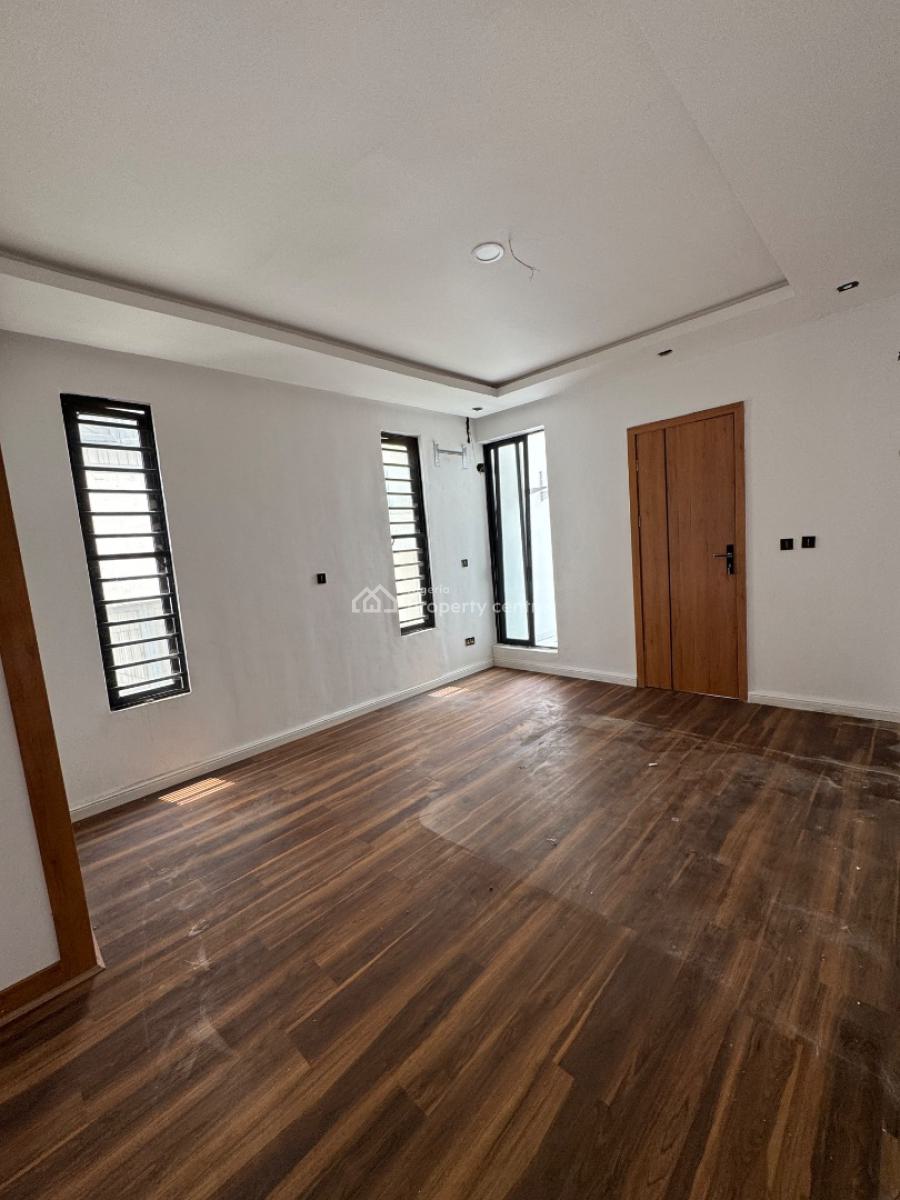 𝐖𝐄𝐋𝐋 𝐌𝐀𝐈𝐍𝐓𝐀𝐈𝐍𝐄𝐃 2 𝐁𝐄𝐃𝐑𝐎𝐎𝐌 𝐀𝐏𝐀𝐑𝐓𝐌𝐄𝐍𝐓, Ikate, Lekki, Lagos, Flat / Apartment for Rent