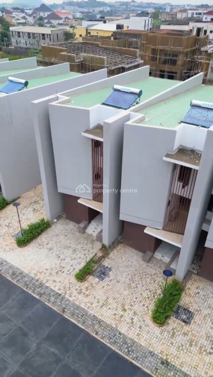 4bedroom Terrace Duplex with 2 Living Room and a Bq, Guzape District, Abuja, Terraced Duplex for Sale