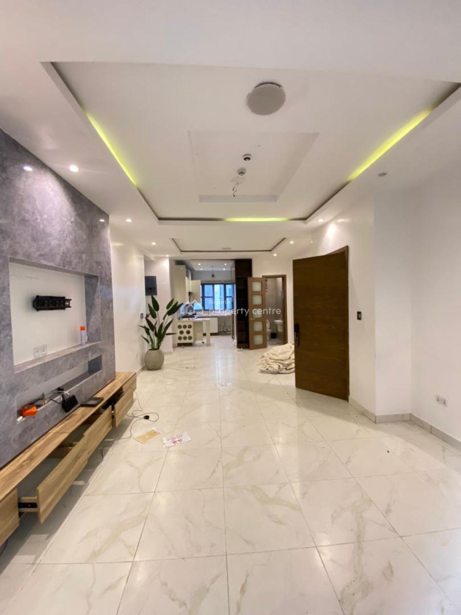 Modern 2 Bedroom Apartment, Lekki Phase 1, Lekki, Lagos, Flat / Apartment for Rent