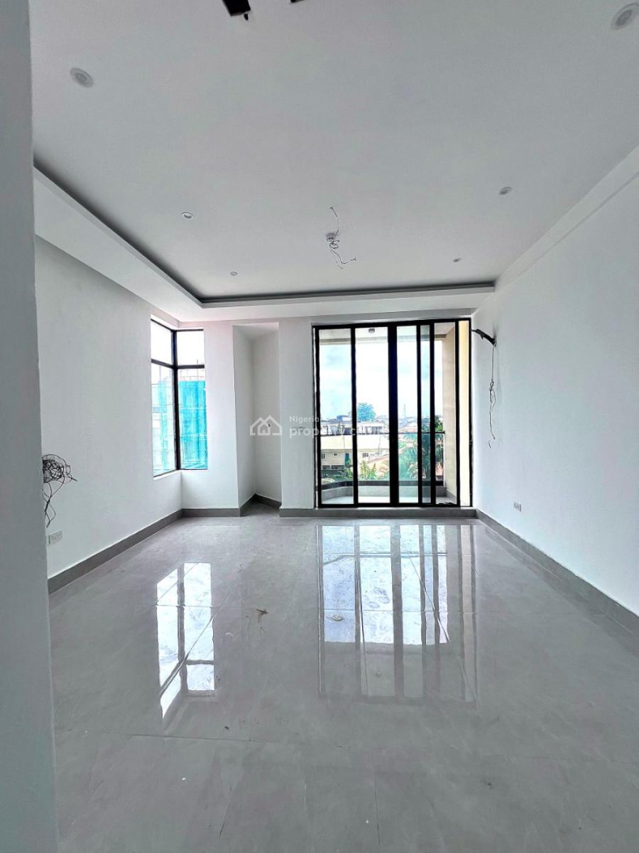 Luxury 3 Bedroom Apartment with Bq, Gym, Elevator & Swimming Pool, Lekki Phase 1, Lekki, Lagos, Flat / Apartment for Rent