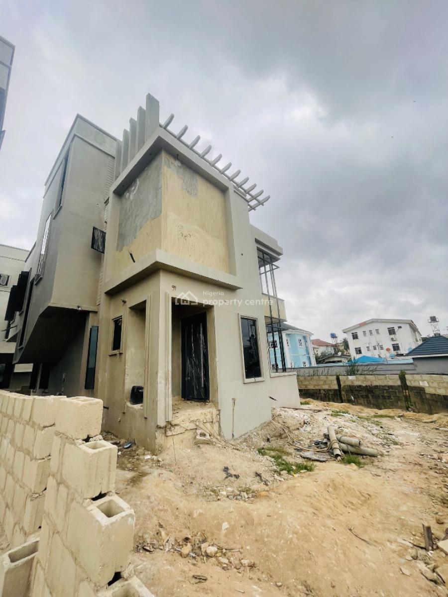 Nicely Built 4 Bedroom Detached Duplex Plus Gym and Rooftop, Exquisitely Built Home with Gym and Rooftop in a Secured Estate, Surulere, Lagos, Detached Duplex for Sale