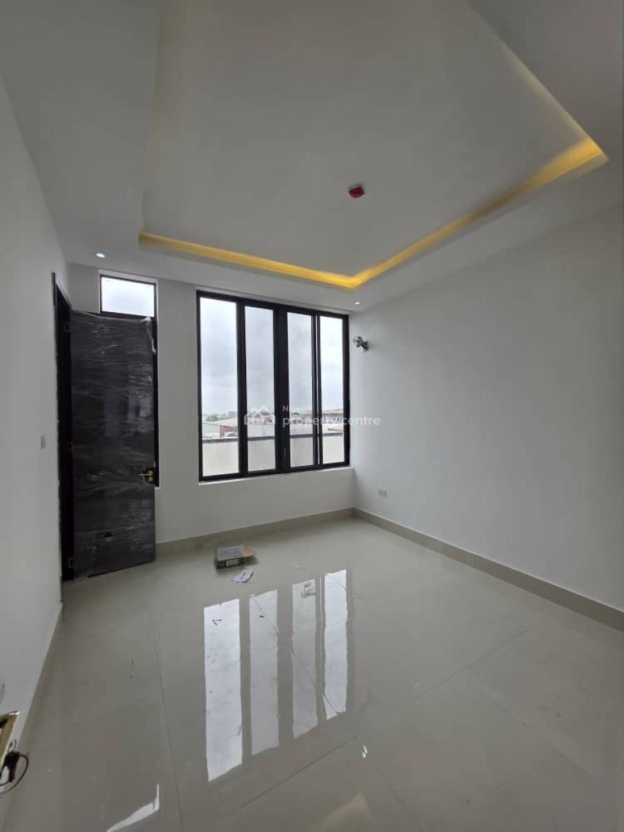 Brand New 3 Bedroom Flat, Lekki, Lekki Phase 1, Lekki, Lagos, Flat / Apartment for Rent