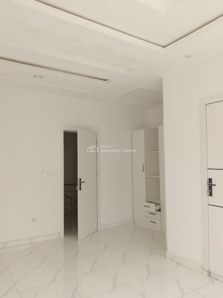 Very Spacious and Newly Built 3 Bedroom, Ikota Gra, Ikota, Lekki, Lagos, Terraced Duplex for Rent