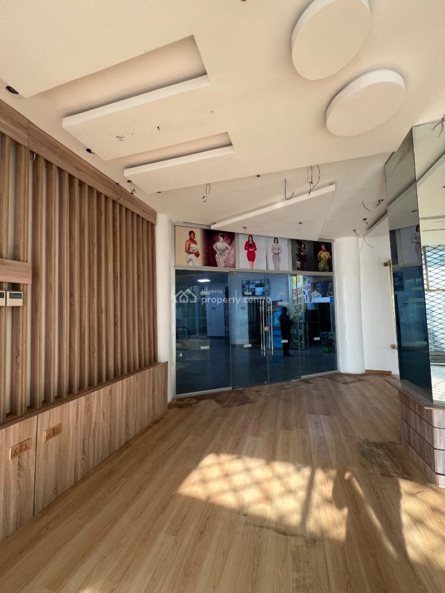 171 Square Meter Ground Floor Commercial Space, Lekki Phase 1, Lekki, Lagos, Commercial Property for Rent