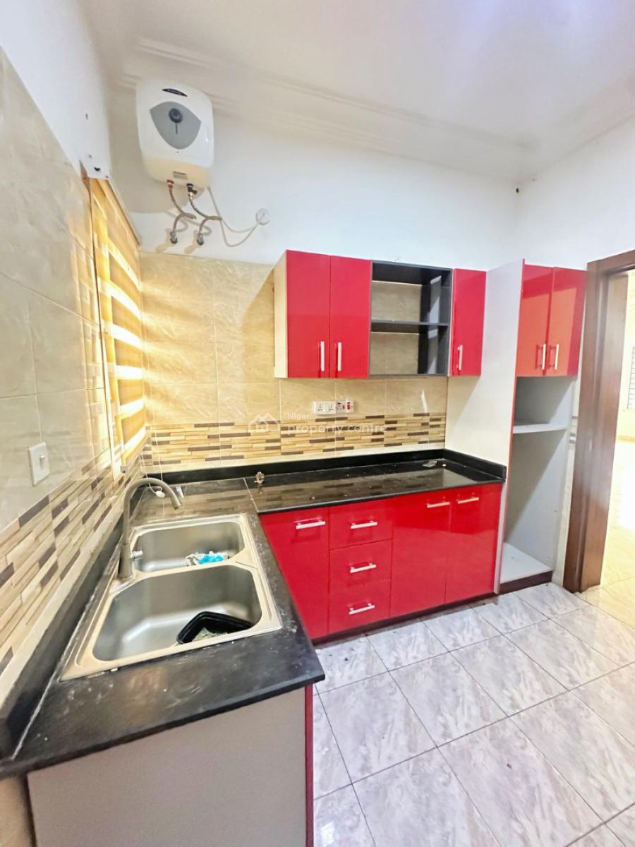 Luxury 3bedroom Apartment in a Prime Location, Lekki Phase1 Lagos, Lekki, Lagos, Flat / Apartment for Rent
