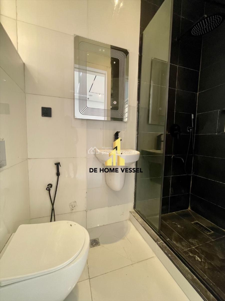 Exquisitely Built 5 Bed Luxury  Detached  Smart Home with  Pool, Ologolo, Lekki, Lagos, Detached Duplex for Sale
