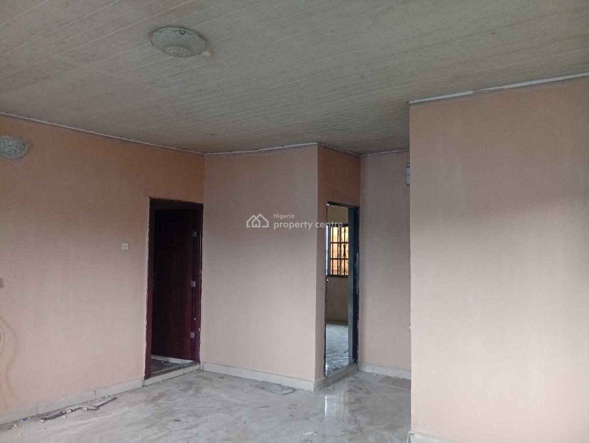 2 Bedrooms Flat, Upstairs, Bakery Road, Bogije, Ibeju Lekki, Lagos, Flat / Apartment for Rent