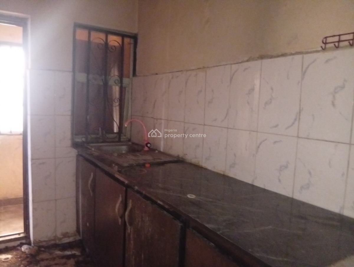 2 Bedrooms Flat, Upstairs, Bakery Road, Bogije, Ibeju Lekki, Lagos, Flat / Apartment for Rent