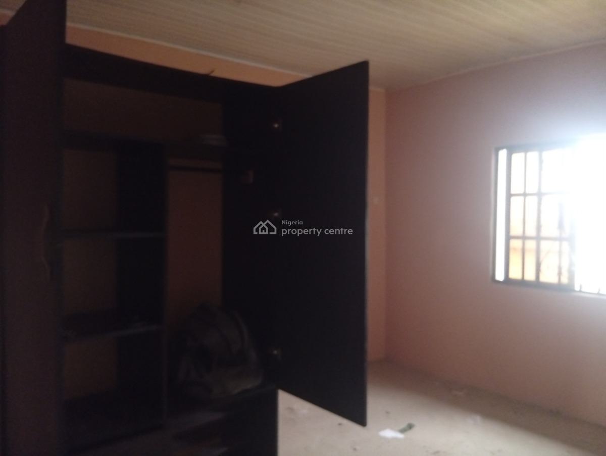 2 Bedrooms Flat, Upstairs, Bakery Road, Bogije, Ibeju Lekki, Lagos, Flat / Apartment for Rent
