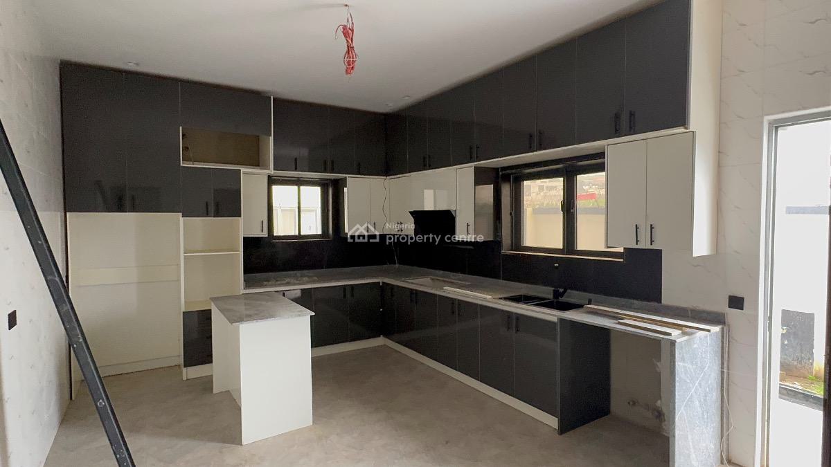 Contemporary Fully Detached 4bedroom Duplex with Bq, Asokoro / Guzape, Asokoro District, Abuja, Detached Duplex for Sale
