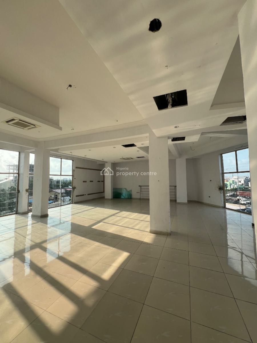 146sqm Commercial Space, Directly Facing The Lagos-epe Expressway, Lekki Phase 1, Lekki, Lagos, Commercial Property for Rent