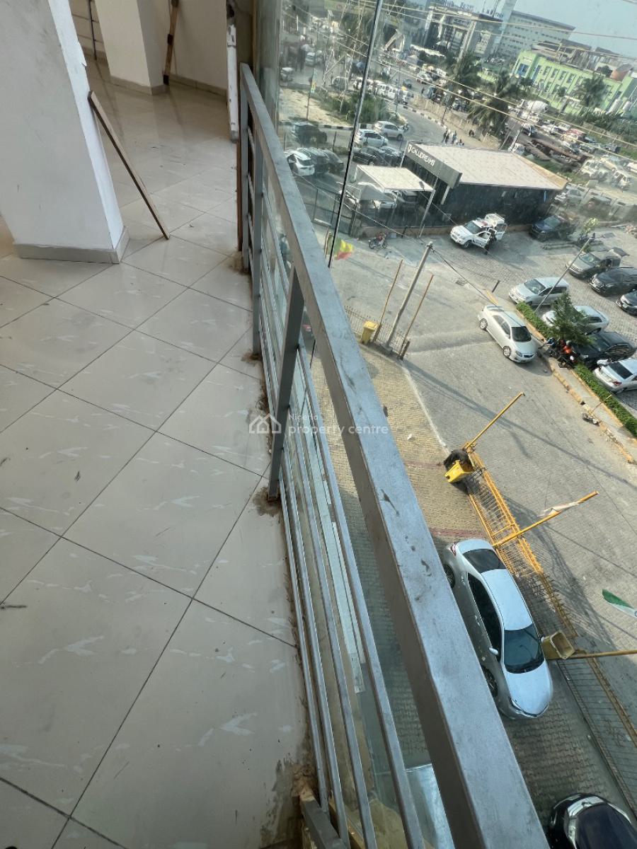 146sqm Commercial Space, Directly Facing The Lagos-epe Expressway, Lekki Phase 1, Lekki, Lagos, Commercial Property for Rent