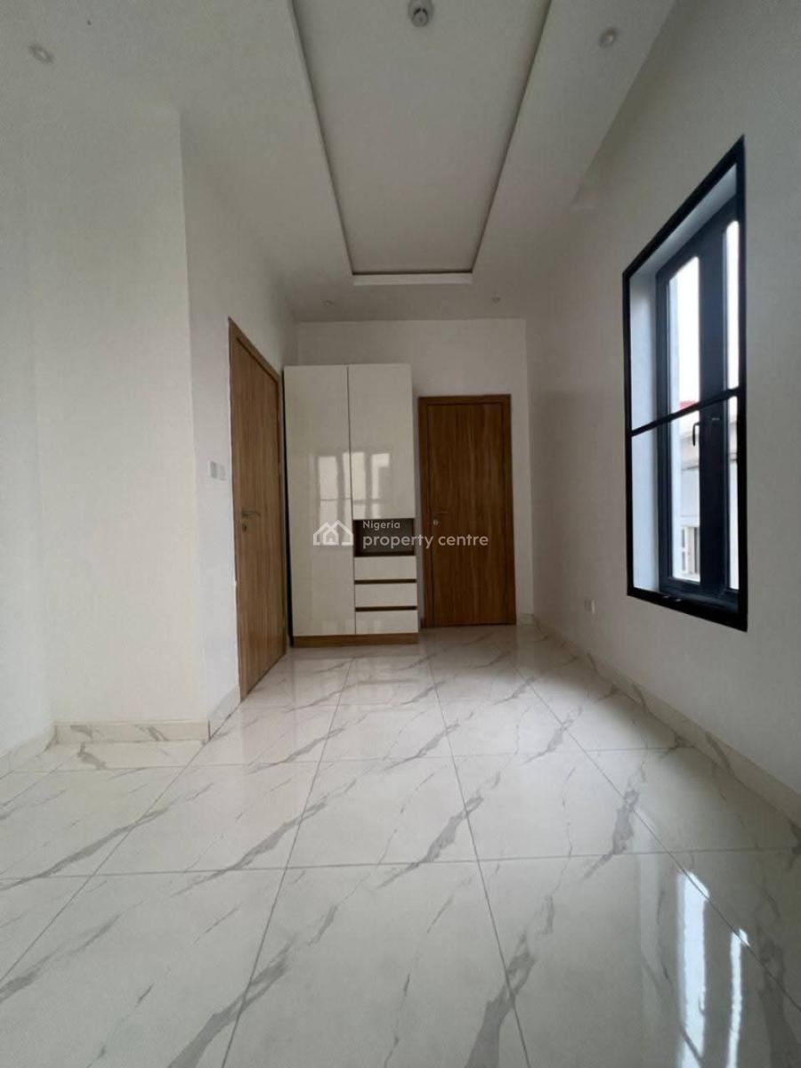 Spacious 5 Bedroom Detached House with a 1-room Bq, Fatai Arobieke Street, Off Admiralty Road, Lekki Phase 1, Lekki, Lagos, House for Rent