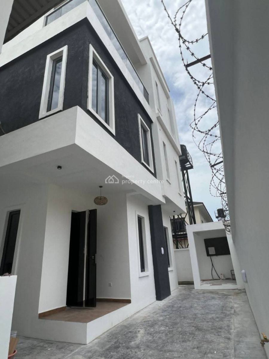 Spacious 5 Bedroom Detached House with a 1-room Bq, Fatai Arobieke Street, Off Admiralty Road, Lekki Phase 1, Lekki, Lagos, House for Rent