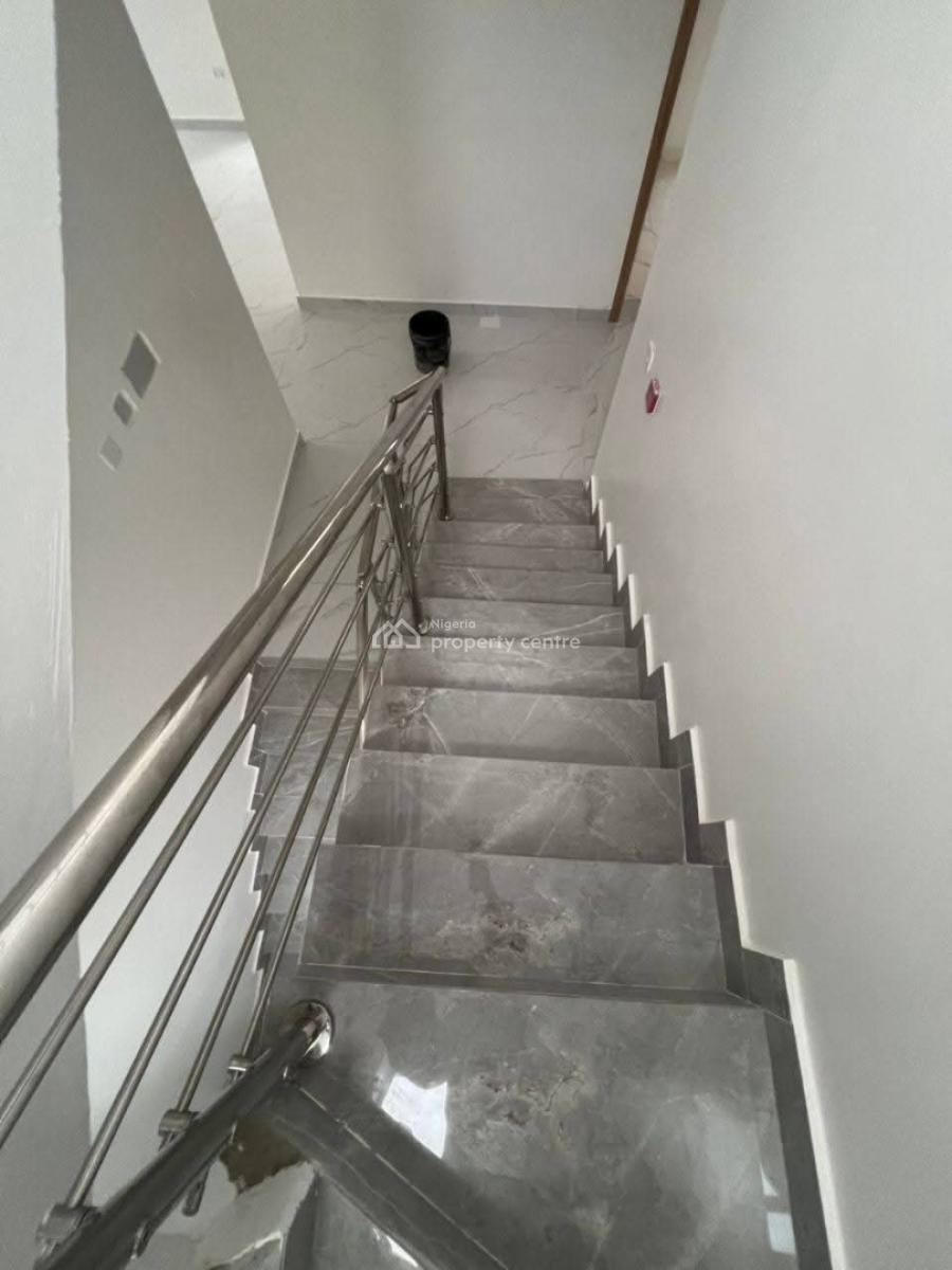 Spacious 5 Bedroom Detached House with a 1-room Bq, Fatai Arobieke Street, Off Admiralty Road, Lekki Phase 1, Lekki, Lagos, House for Rent
