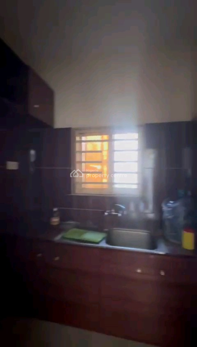 Spacious 1-bedroom Apartment, Wuye, Abuja, Flat / Apartment for Rent