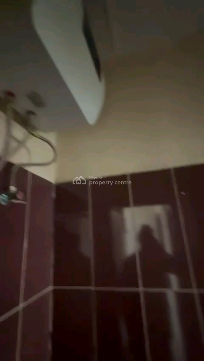 Spacious 1-bedroom Apartment, Wuye, Abuja, Flat / Apartment for Rent