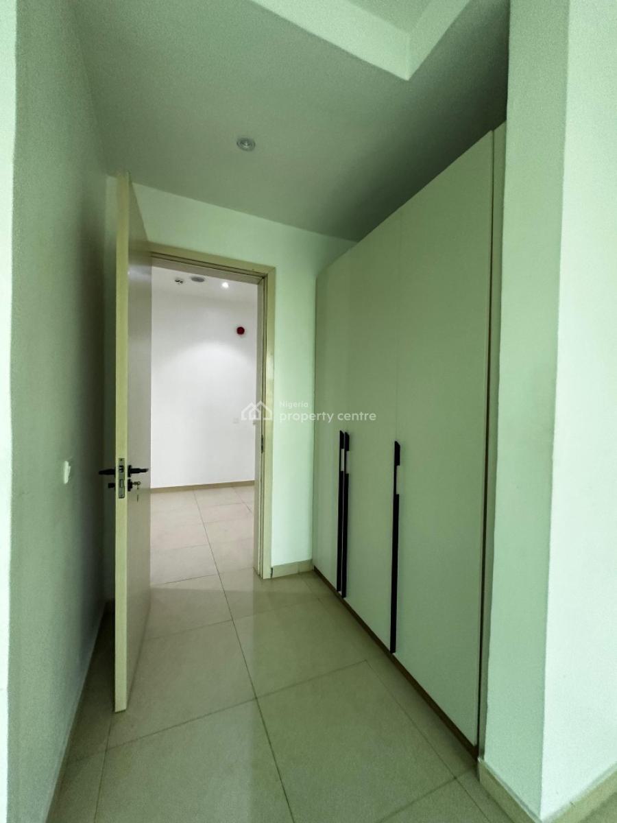 Serviced 4-bedroom Maisonette with Bq, Ikoyi, Lagos, Flat / Apartment for Rent