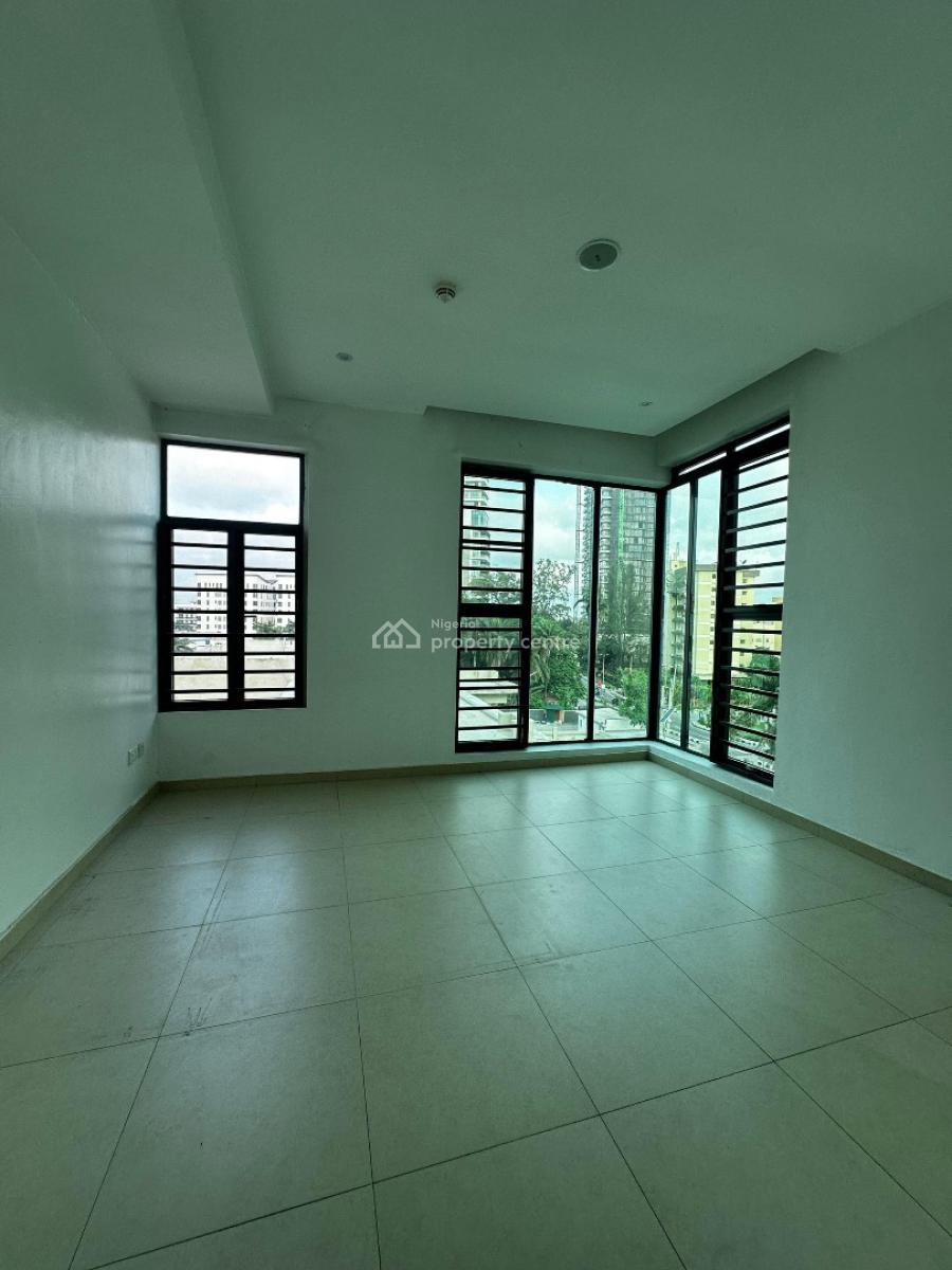 Serviced 4-bedroom Maisonette with Bq, Ikoyi, Lagos, Flat / Apartment for Rent