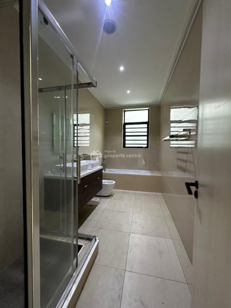 Serviced 4-bedroom Maisonette with Bq, Ikoyi, Lagos, Flat / Apartment for Rent