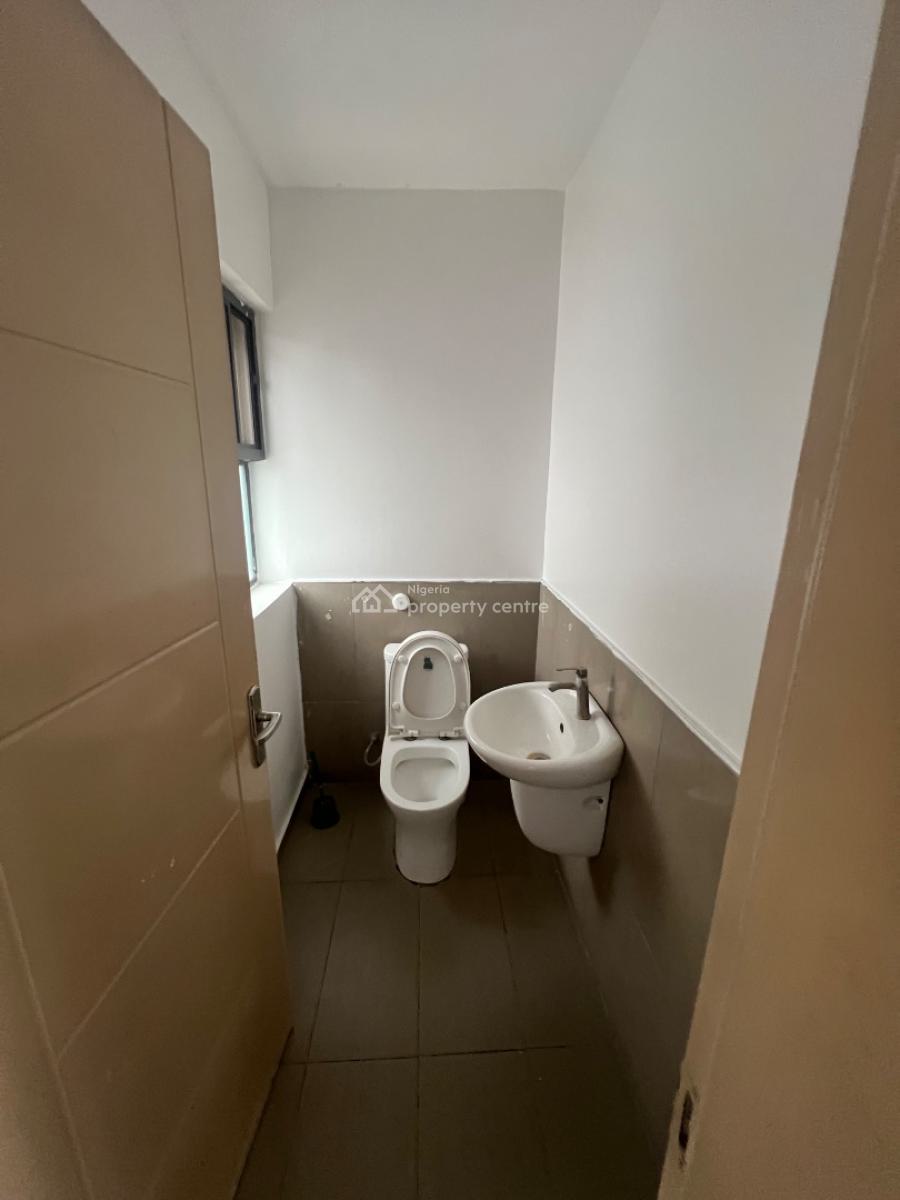 Sharp Spacious 2 Bedroom Flat, Osapa, Lekki, Lagos, Flat / Apartment for Rent
