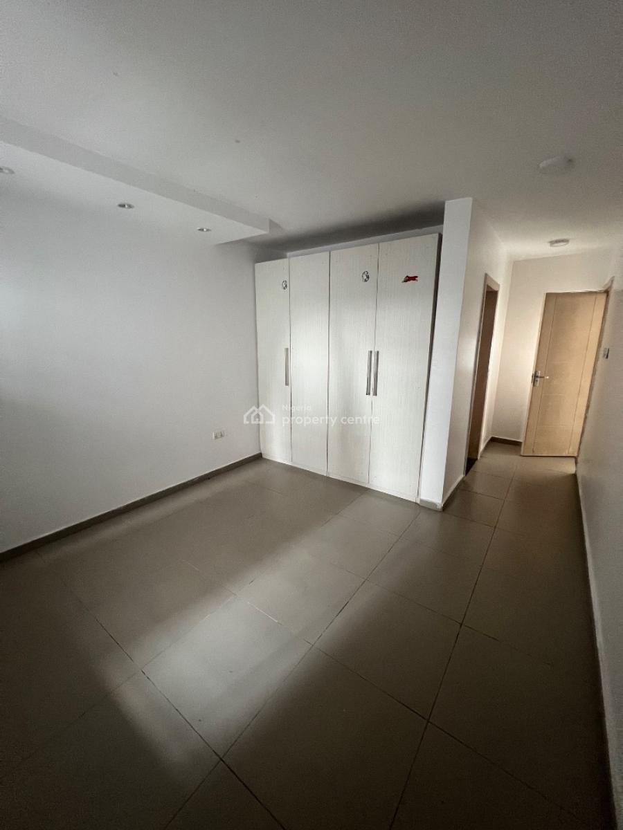 Sharp Spacious 2 Bedroom Flat, Osapa, Lekki, Lagos, Flat / Apartment for Rent