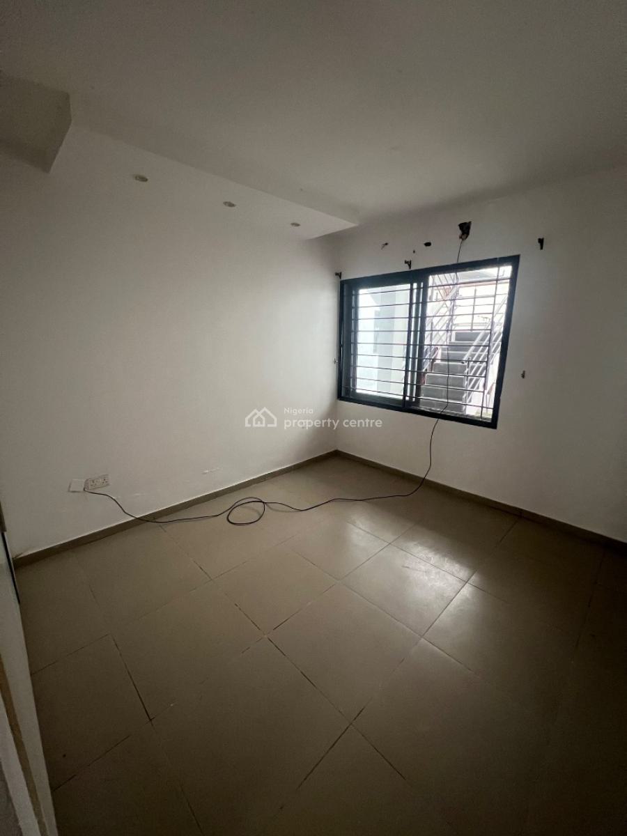 Sharp Spacious 2 Bedroom Flat, Osapa, Lekki, Lagos, Flat / Apartment for Rent