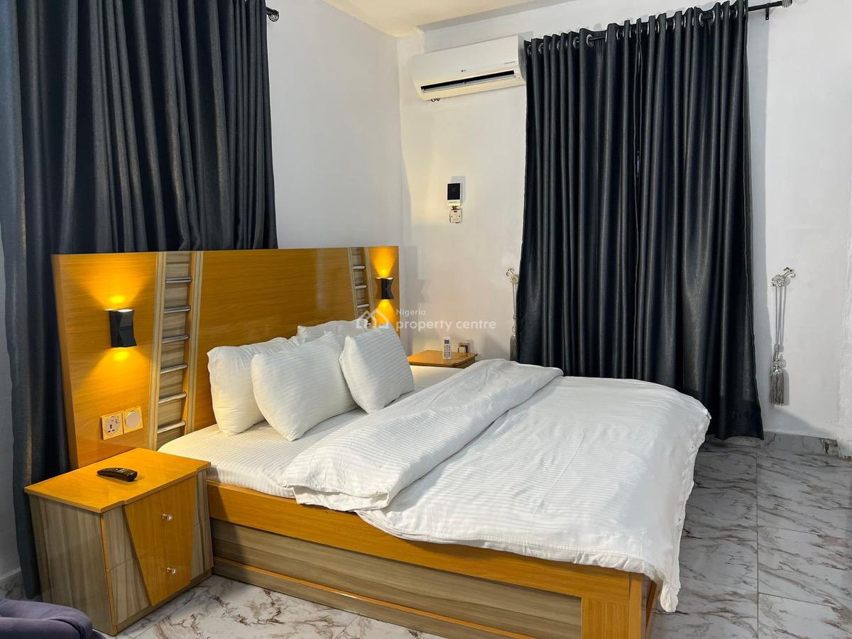 3 Bedroom Apartment, Awuse Estate, Salvation Busstop, Opebi, Ikeja, Lagos, Flat / Apartment Short Let