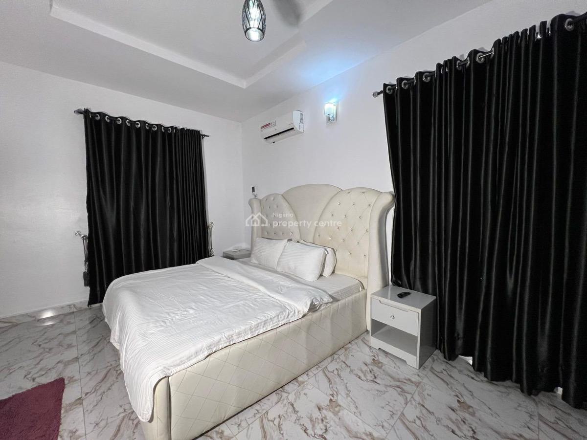 3 Bedroom Apartment, Awuse Estate, Salvation Busstop, Opebi, Ikeja, Lagos, Flat / Apartment Short Let