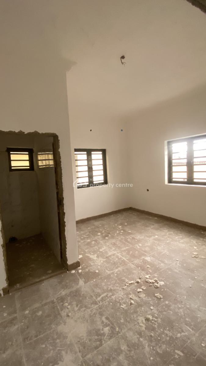 Newly Built 2 Bedrooms Apartment, Abeokuta Street, Off Ilaje Road, Bariga, Shomolu, Lagos, Flat / Apartment for Rent