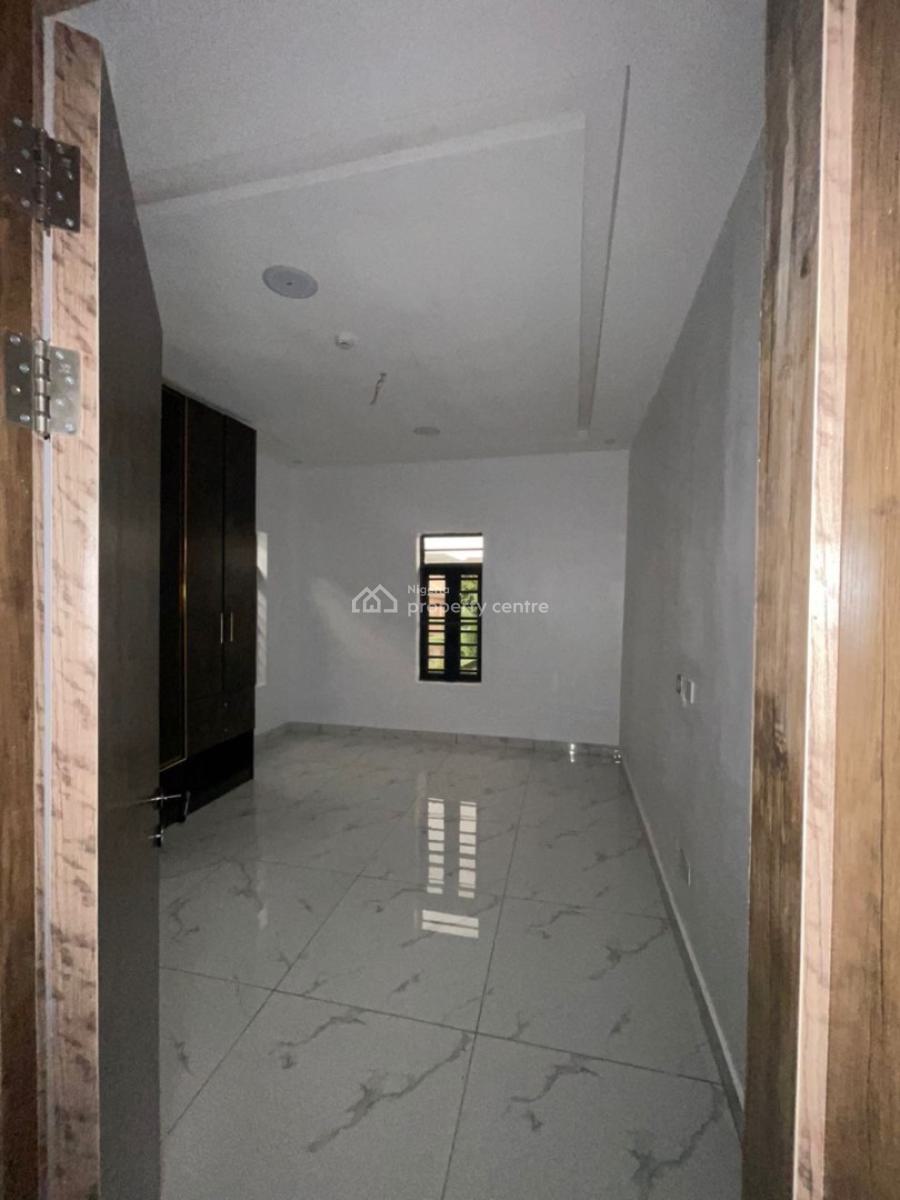 Elegant 4 Bedroom Fully Detached Duplexes with Bq, Gra Phase 1, Magodo, Lagos, Detached Duplex for Sale