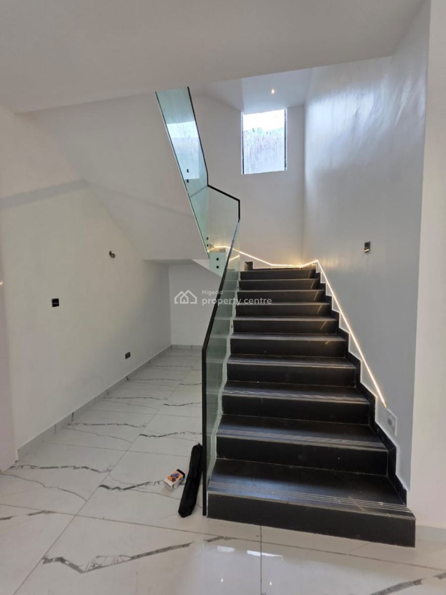 5 Bedrooms Fully Detached Duplex, Lekki Phase 1, Lekki, Lagos, Detached Duplex for Sale