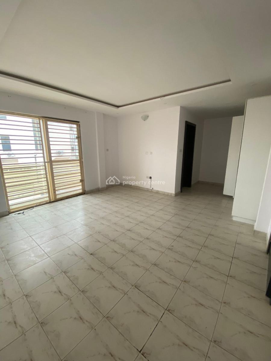 Luxury 4 Bedroom Maisonette Apartment with a Room Bq, Lekki Phase 1, Lekki, Lagos, Flat / Apartment for Rent