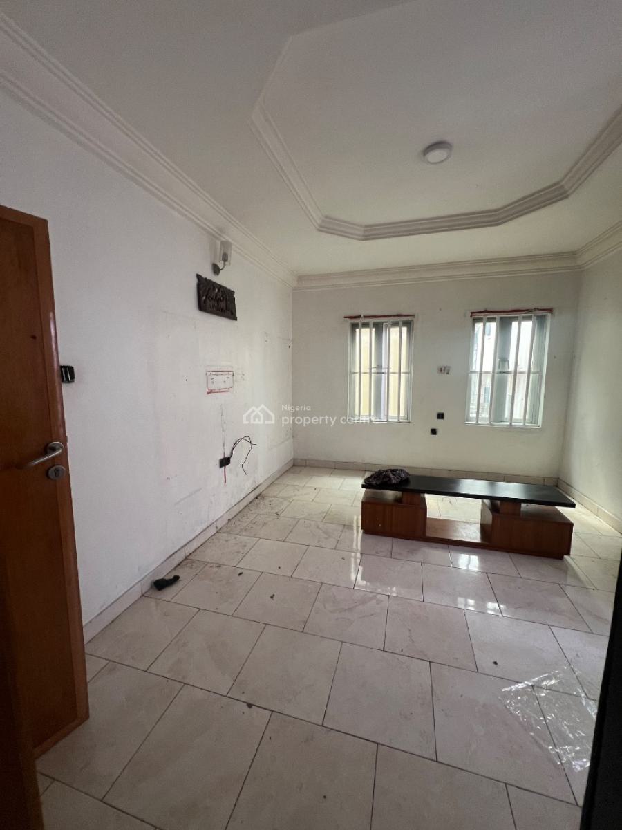 Well Maintained, Two Bedroom Apartments, Osapa, Lekki, Lagos, Flat / Apartment for Rent