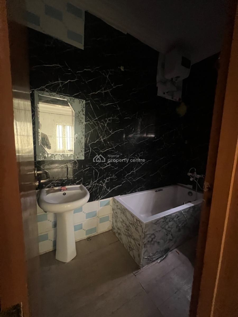 Well Maintained, Two Bedroom Apartments, Osapa, Lekki, Lagos, Flat / Apartment for Rent