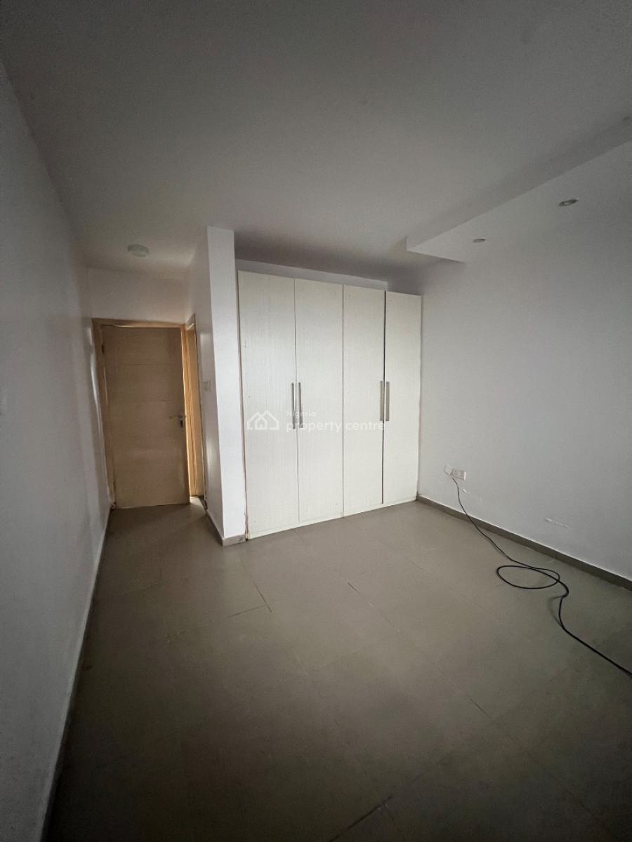 Well Maintained, Tastefully Finished Two Bedroom Apartment, Osapa London, Osapa, Lekki, Lagos, Flat / Apartment for Rent