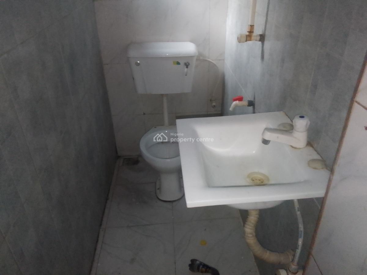 Luxury 1 Bedroom Flat with Excellent Features, Ogombo Rd, Ogombo, Ajah, Lagos, Mini Flat (room and Parlour) for Rent