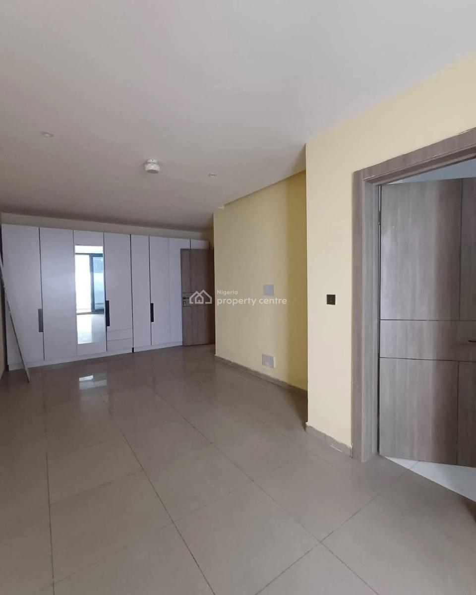 Fully Serviced 3-bedroom Apartment + Bq and Pool, Lekki Right, Lekki, Lagos, Flat / Apartment for Rent