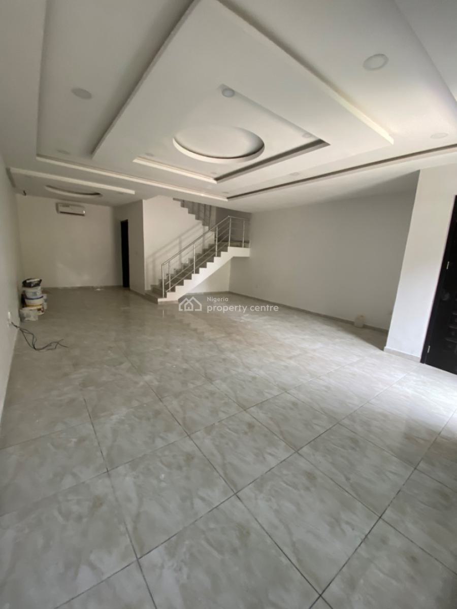 Spacious 4 Bedrooms Terraced Duplex with Bq, Ikate Elegushi, Lekki, Lagos, Terraced Duplex for Rent