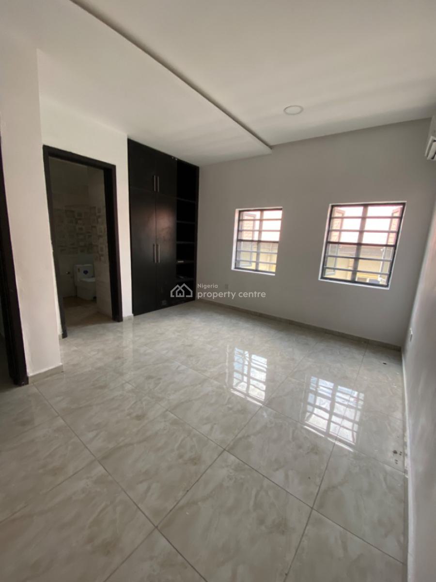 Spacious 4 Bedrooms Terraced Duplex with Bq, Ikate Elegushi, Lekki, Lagos, Terraced Duplex for Rent