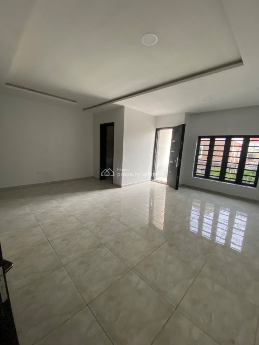 Spacious 4 Bedrooms Terraced Duplex with Bq, Ikate Elegushi, Lekki, Lagos, Terraced Duplex for Rent