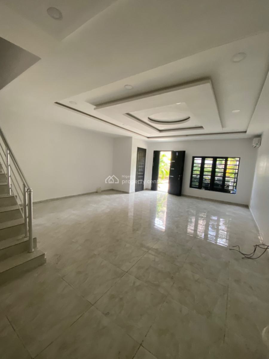 Spacious 4 Bedrooms Terraced Duplex with Bq, Ikate Elegushi, Lekki, Lagos, Terraced Duplex for Rent