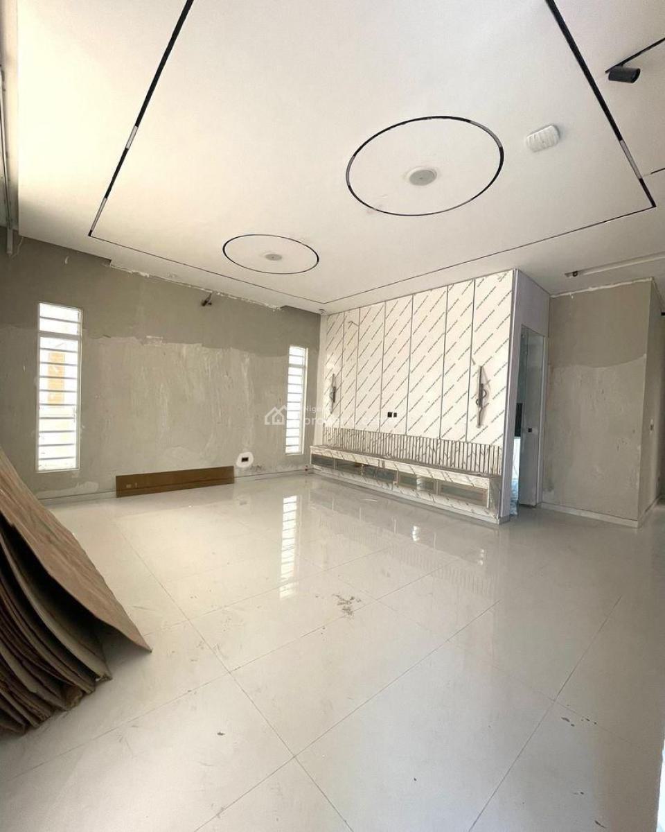 5 Bedroom Fully Detached Duplex with Security House for Commercial Use, Orchid Road, Lekki, Lagos, House for Rent