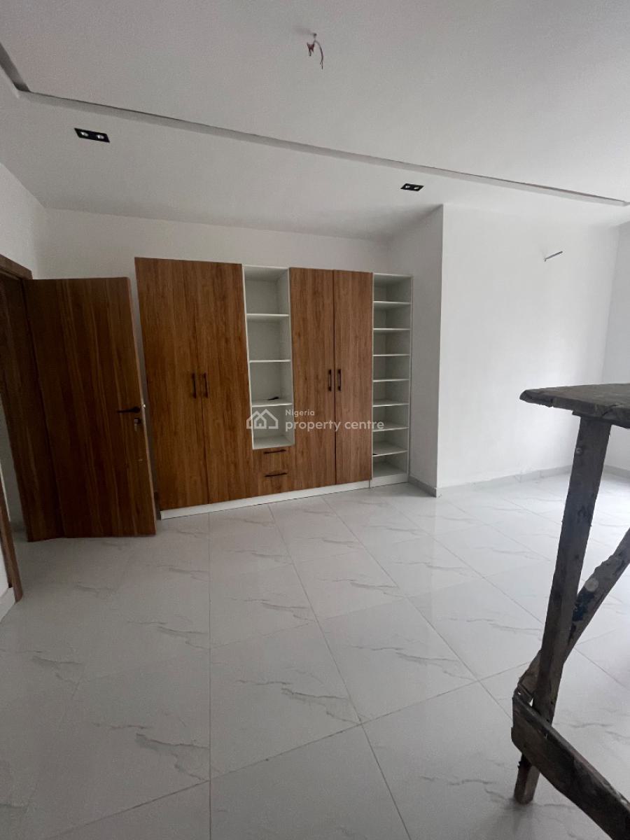 Luxury American Standard 2 Bedroom Apartment, Located Inside a Good Estate,secured and Maintained, Sangotedo, Ajah, Lagos, Flat / Apartment for Rent