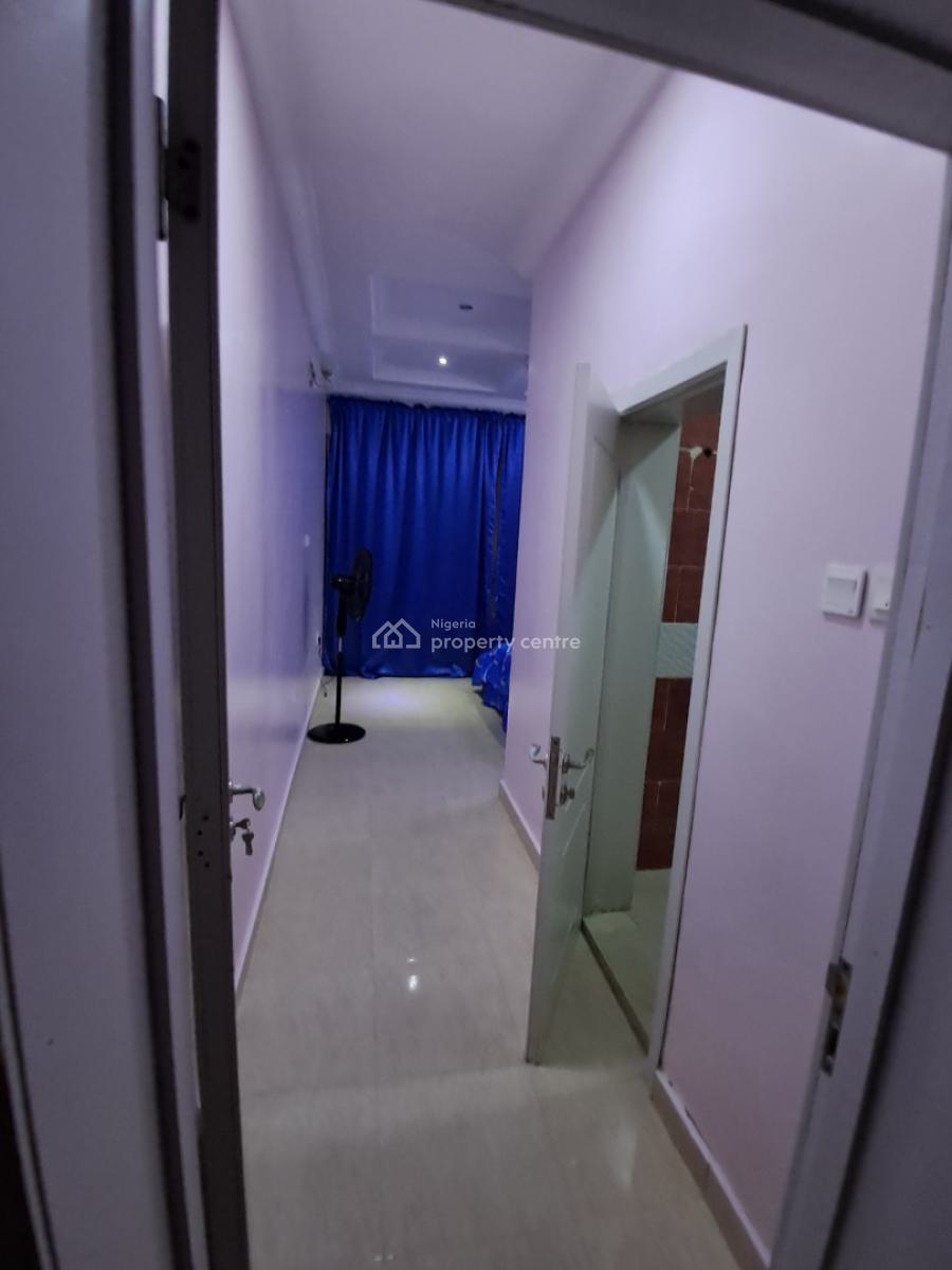 Exquisite Home, Greenland Estate, Ogombo, Lekki, Lagos, Mini Flat (room and Parlour) Short Let
