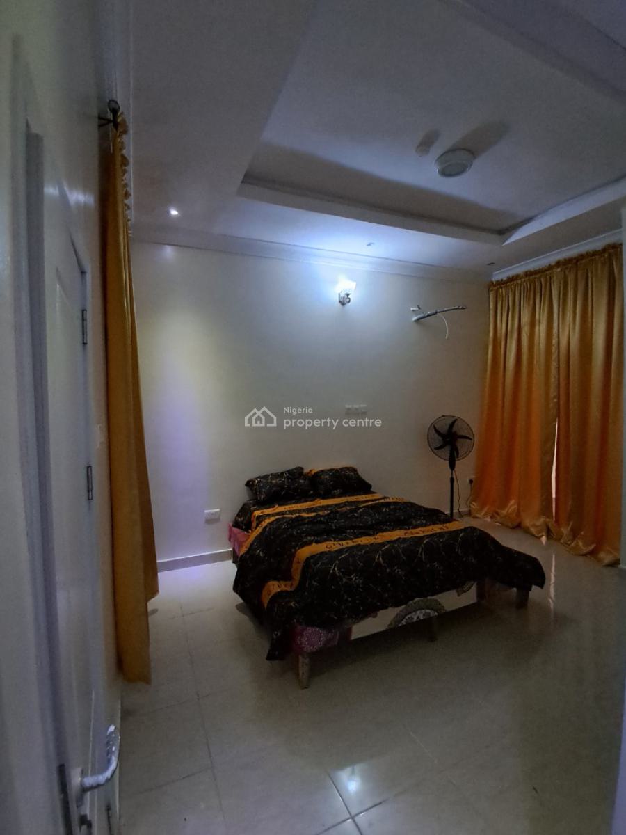Exquisite Home, Greenland Estate, Ogombo, Lekki, Lagos, Mini Flat (room and Parlour) Short Let