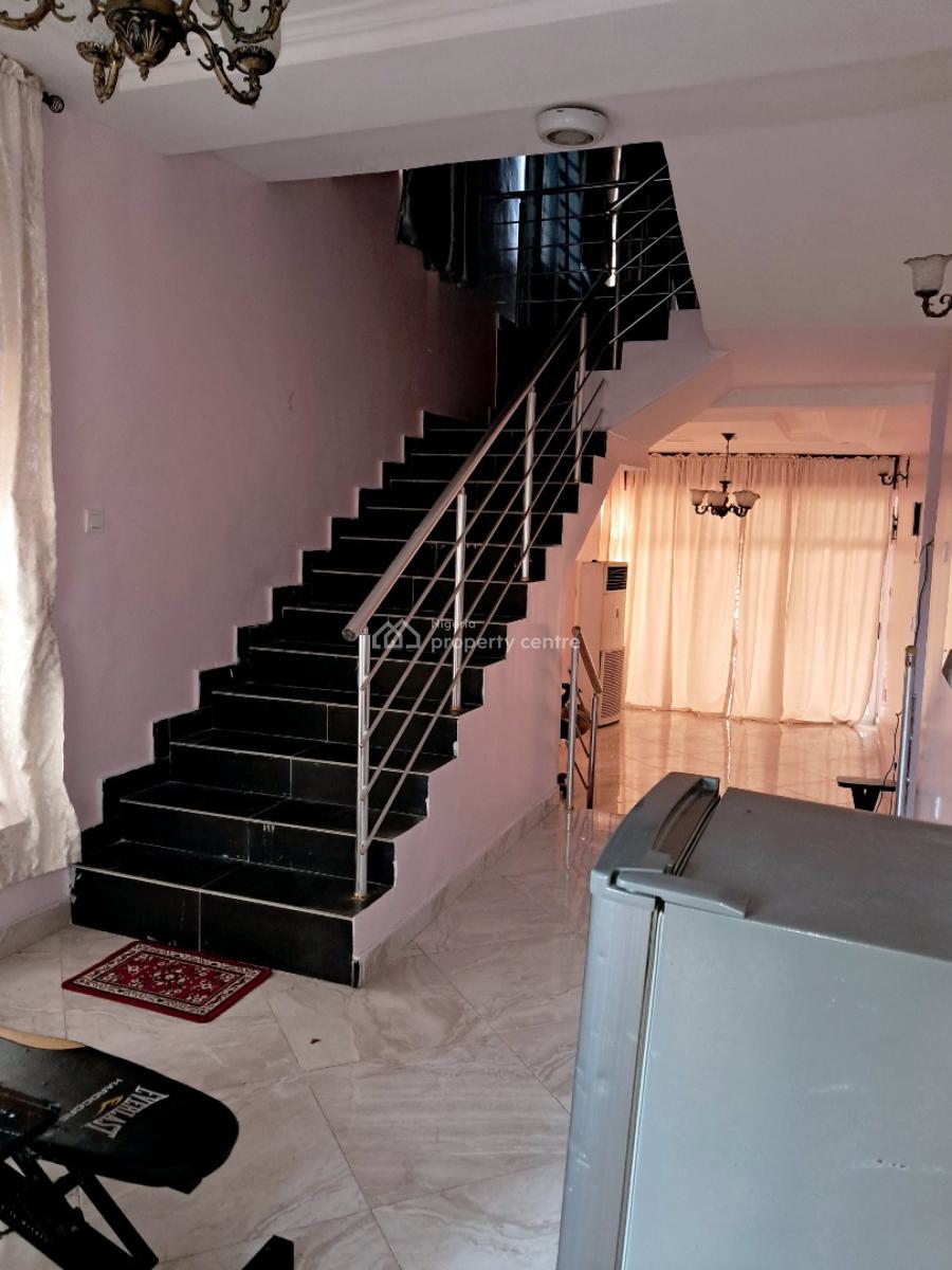 Exquisite Home, Greenland Estate, Ogombo, Lekki, Lagos, Mini Flat (room and Parlour) Short Let