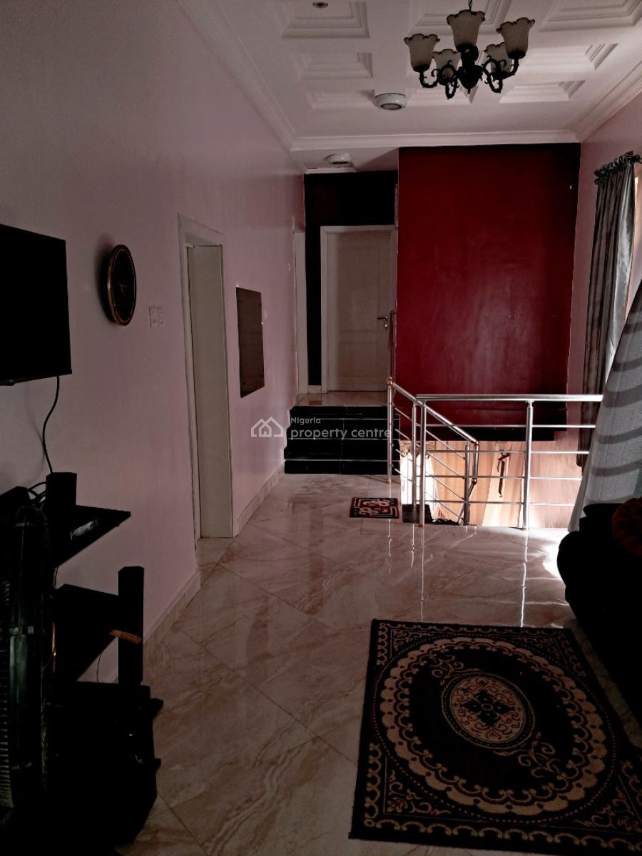 Exquisite Home, Greenland Estate, Ogombo, Lekki, Lagos, Mini Flat (room and Parlour) Short Let